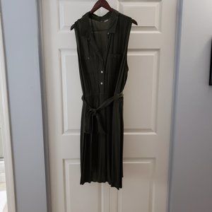 Additionelle 2X sleeveless khaki summer dress